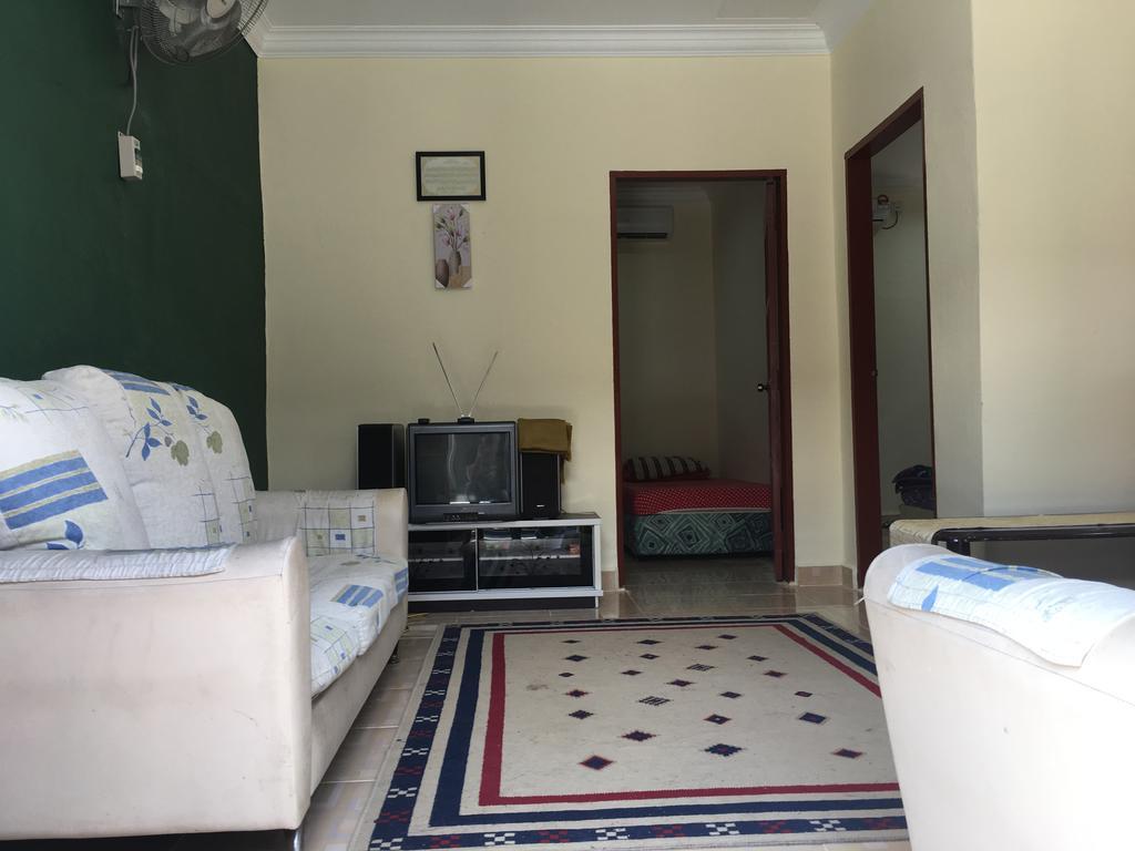Homestay D Sofia Kuala Terengganu Zewnętrze zdjęcie